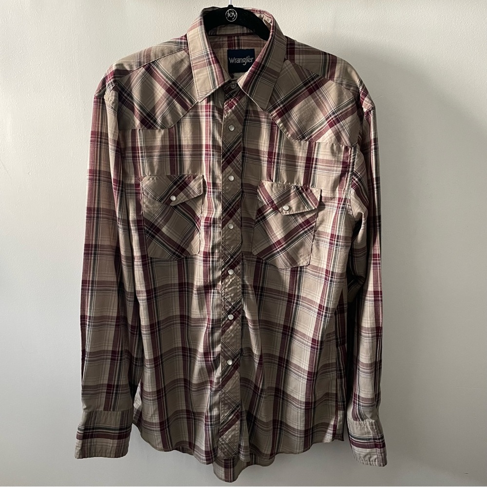 SOLD. Wrangler Red Tan Shirt
